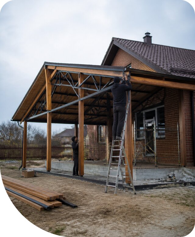 Пристройка навеса к дому и участку в Ирбите под ключ